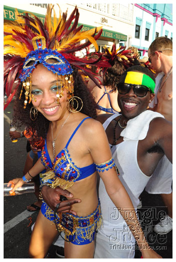 cayman_carnival_batabano_2010_pt3-130