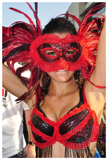 cayman_carnival_batabano_2010_pt3-132