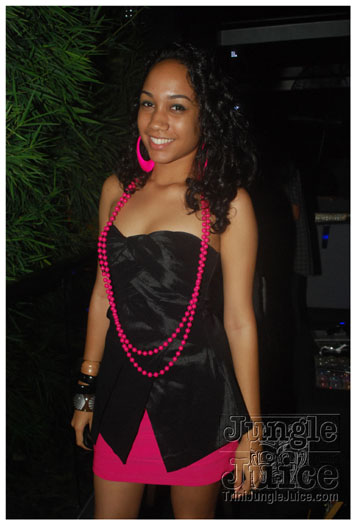 celebrity_sep25-004