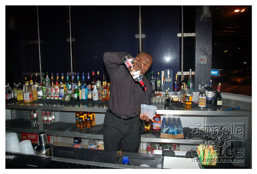 celebrity_sep25-008