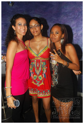 celebrity_sep25-039
