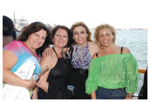 flaunt_boatride_july27-026