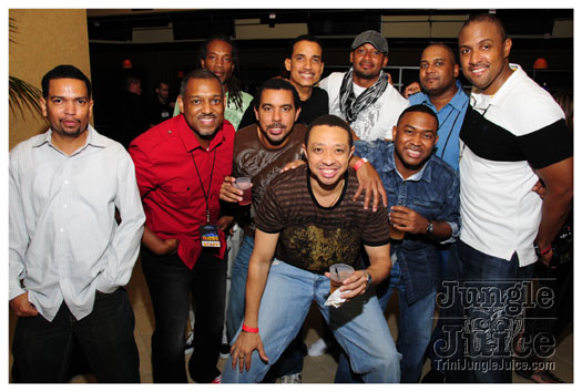 friends_miami_carnival_2010-173