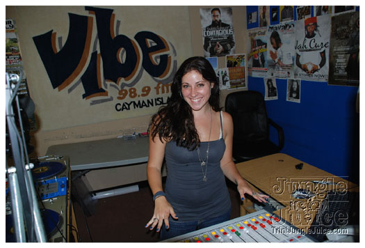 05_vibe_989_fm-004