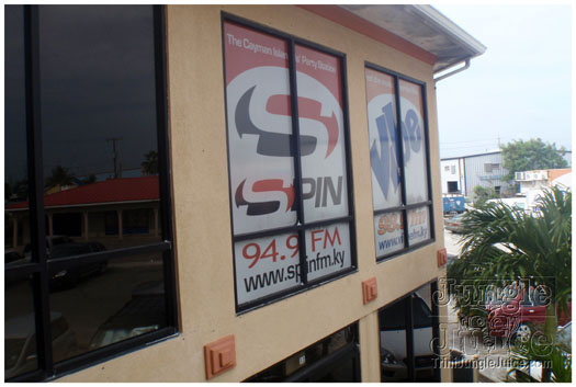 05_vibe_989_fm-012