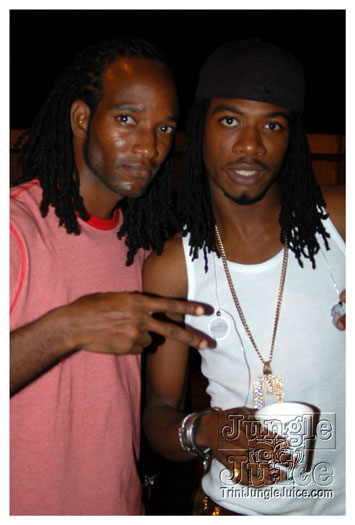 i_am_legend_3_apr3-140