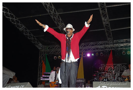 i_am_legend_3_apr3-175