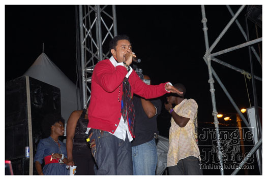 i_am_legend_3_apr3-184