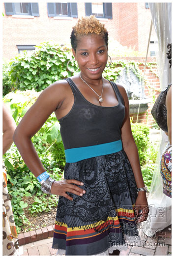 indigo_2010-053
