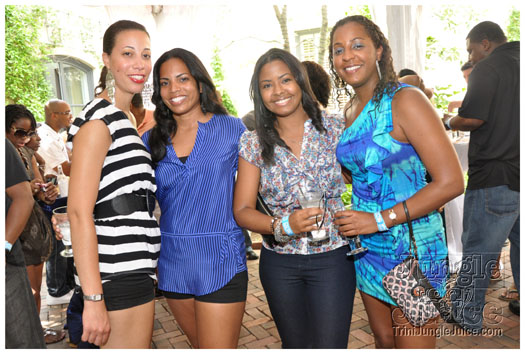 indigo_2010-080