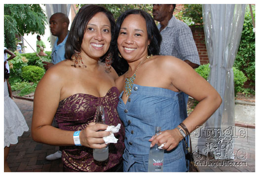 indigo_2010-088