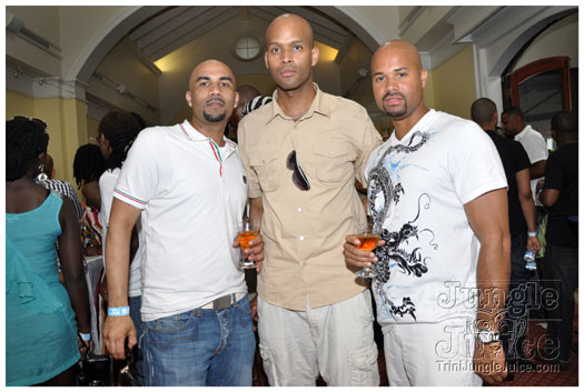 indigo_2010-105