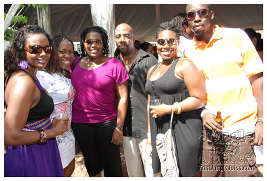 indigo_2010-123