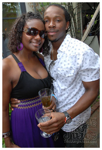 indigo_2010-124