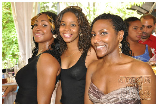 indigo_2010-142