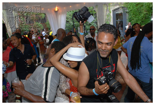 indigo_2010-194