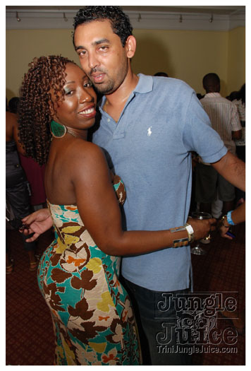 indigo_2010-209