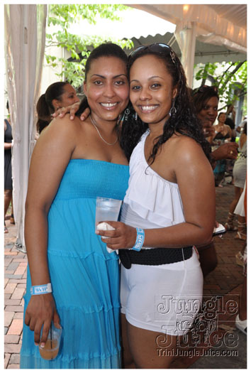 indigo_2010-226