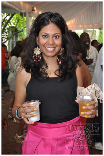 indigo_2010-228