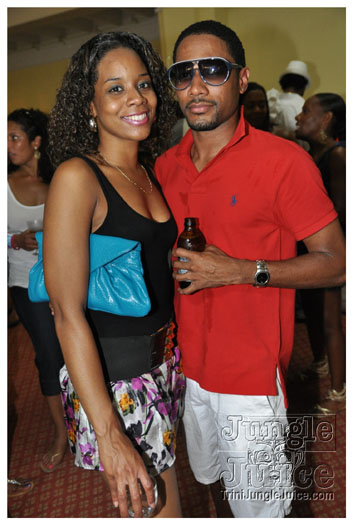indigo_2010-239