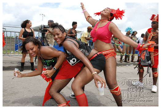 kadooment_day_2010_pt1-156