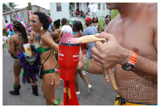 kadooment_day_2010_pt1-177