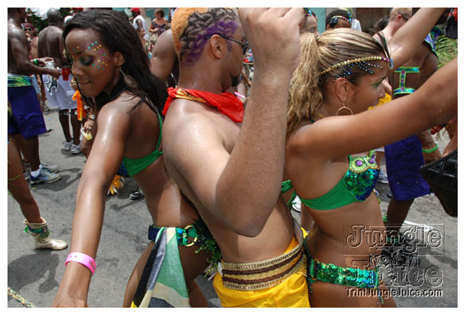 kadooment_day_2010_pt1-204