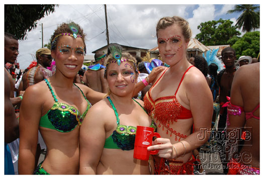 kadooment_day_2010_pt1-213