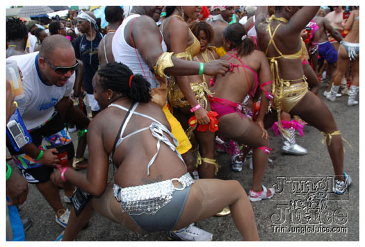 kadooment_day_2010_pt1-220