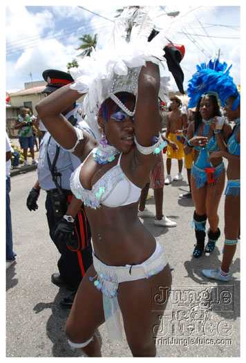 kadooment_day_2010_pt1-233