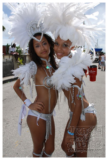 kadooment_day_2010_pt1-236