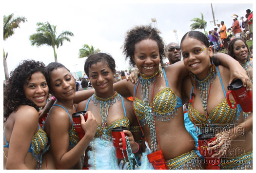 kadooment_day_2010_pt2-112