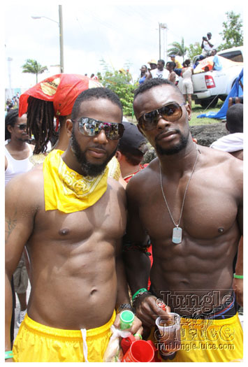 kadooment_day_2010_pt2-128