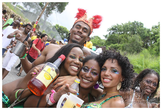 kadooment_day_2010_pt2-133