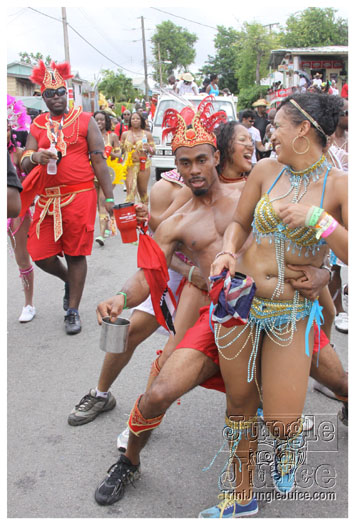 kadooment_day_2010_pt2-140