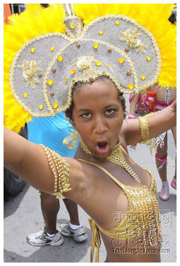 kadooment_day_2010_pt2-141