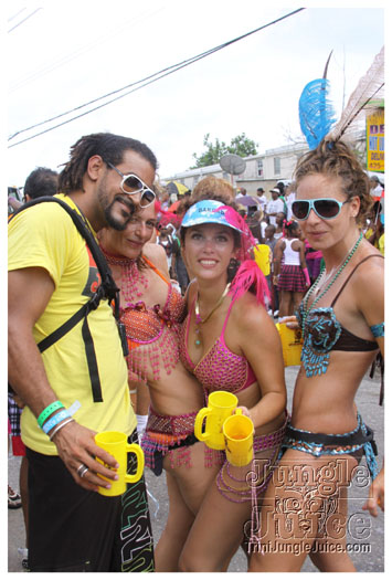 kadooment_day_2010_pt2-186