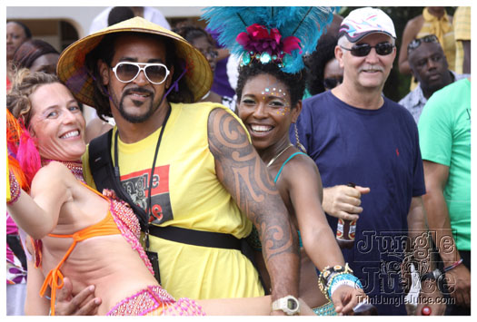 kadooment_day_2010_pt2-191