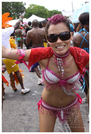 kadooment_day_2010_pt2-211