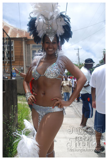 kadooment_day_2010_pt3-083