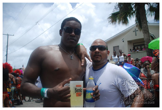 kadooment_day_2010_pt3-089