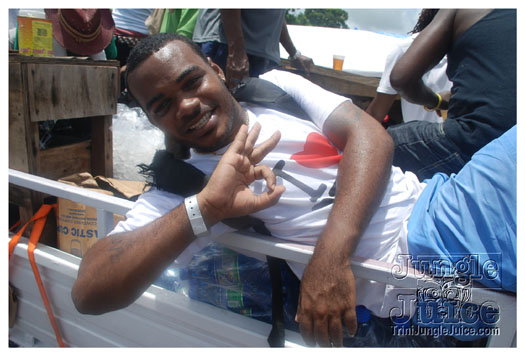 kadooment_day_2010_pt3-128