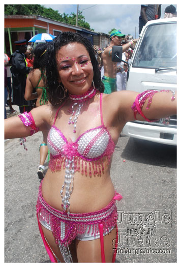 kadooment_day_2010_pt3-146
