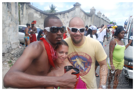 kadooment_day_2010_pt3-172
