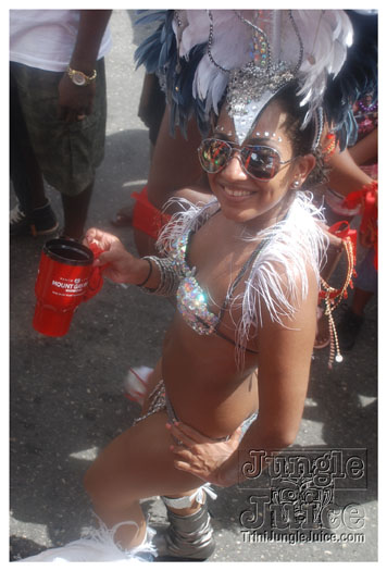 kadooment_day_2010_pt3-194