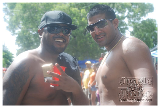kadooment_day_2010_pt3-203