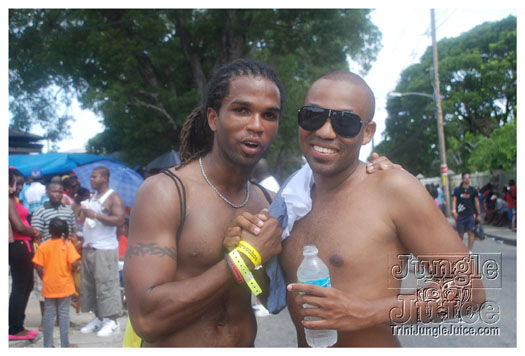 kadooment_day_2010_pt3-204