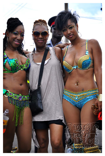 kadooment_day_2010_pt4-121