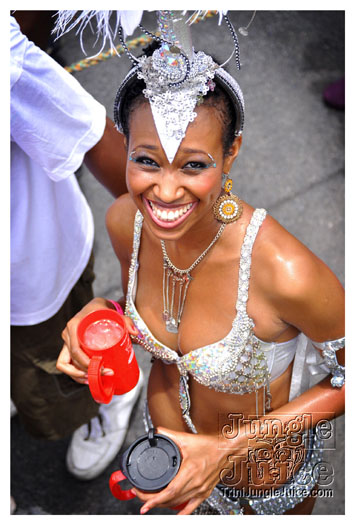 kadooment_day_2010_pt4-132
