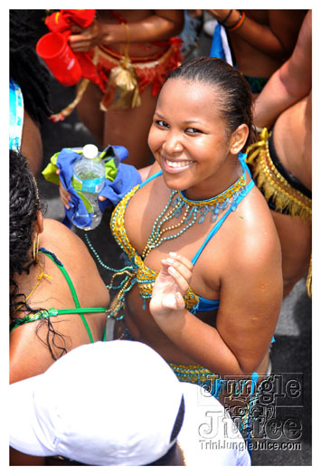 kadooment_day_2010_pt4-139